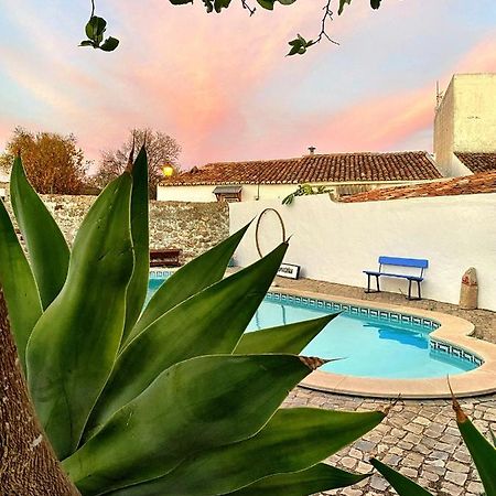 Casa Do Torreao Bed & Breakfast Salir Exterior foto